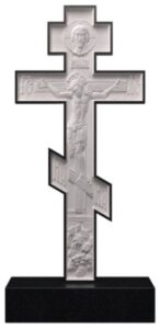 Памятник КРЕСТ-135